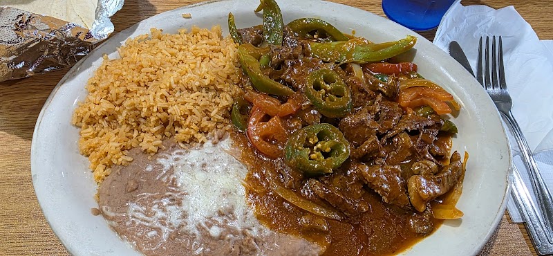 Los Potros Restaurant — photo 3, Tracy, CA