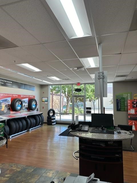Firestone Complete Auto Care — photo 4, Brentwood, CA