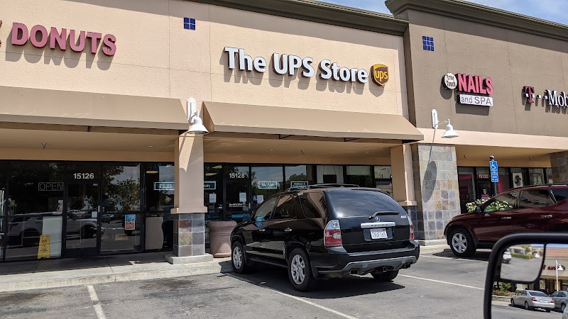 The UPS Store Lathrop — photo 5, Lathrop, CA
