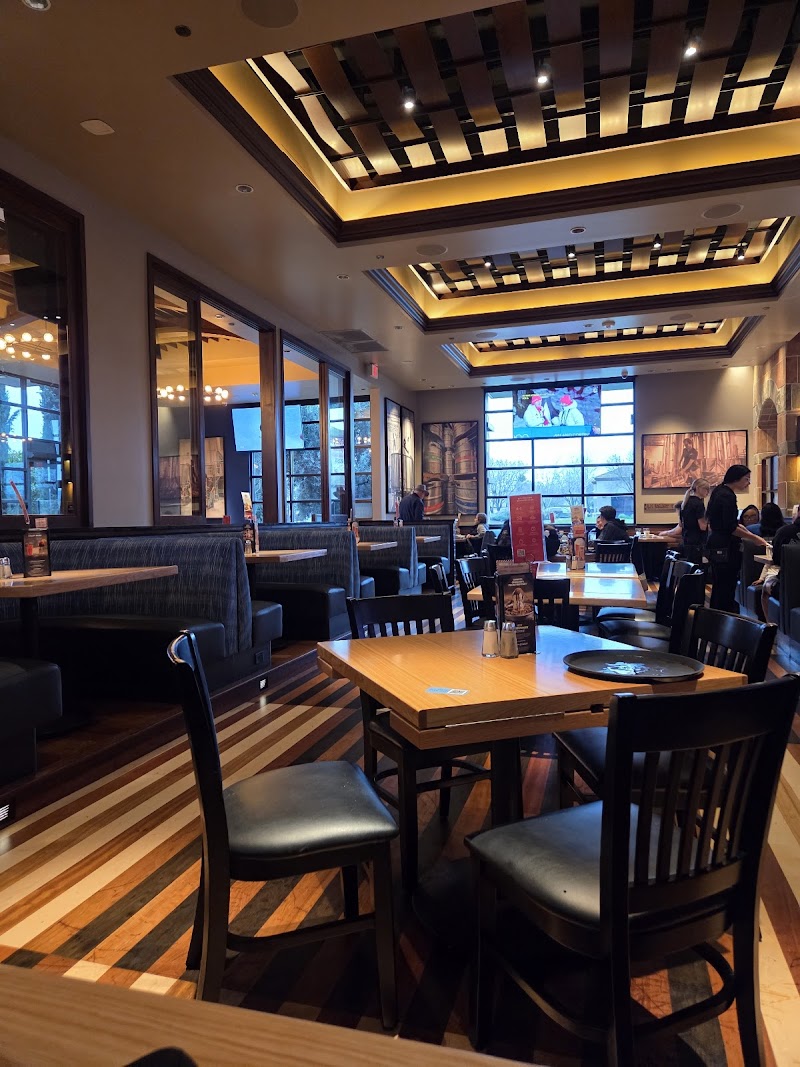 BJ's Restaurant Brentwood — photo 5, Brentwood, CA