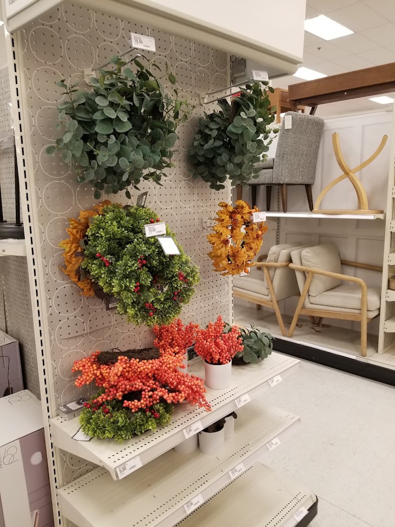 Target Tracy — photo 3, Tracy, CA