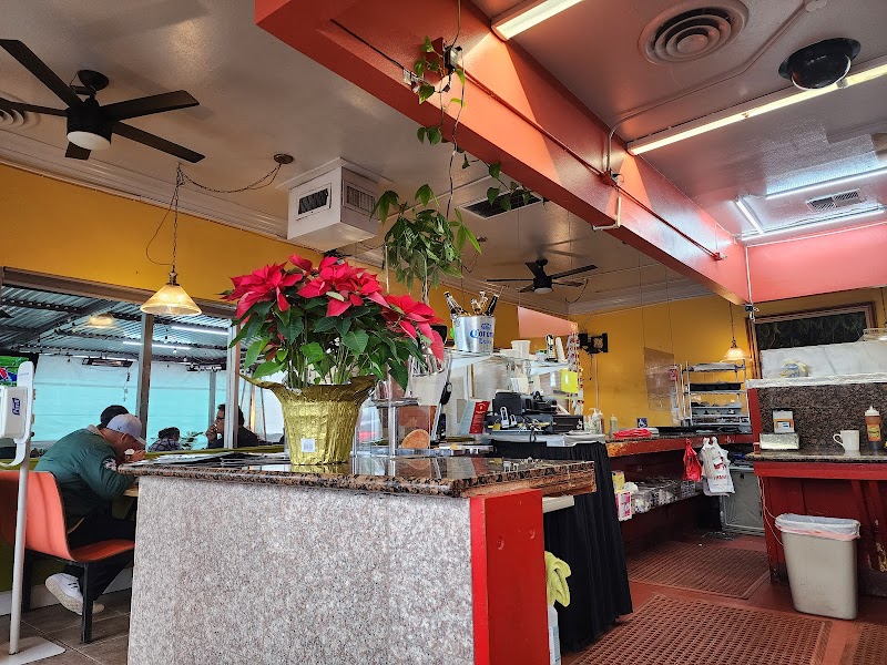 El Cerrito Taqueria and Cenaduria — photo 4, San Jose, CA