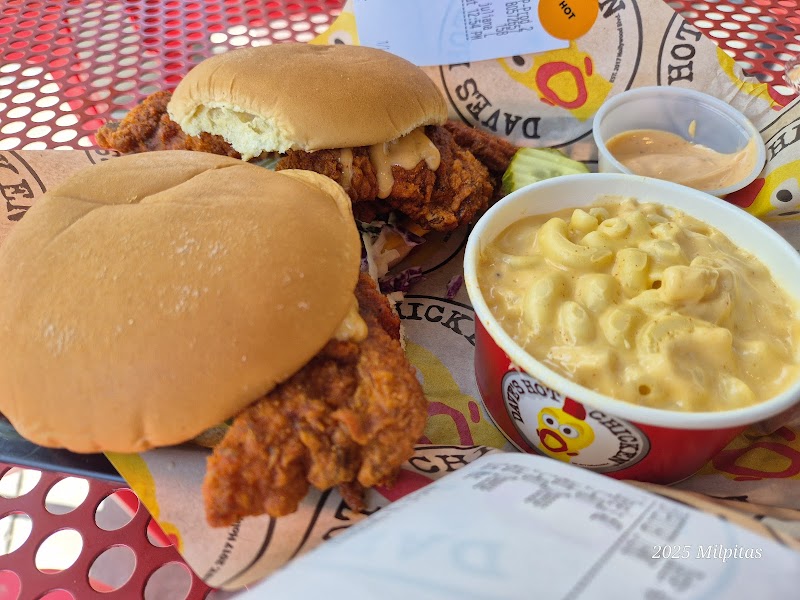 Dave's Hot Chicken — photo 2, Santa Clara, CA