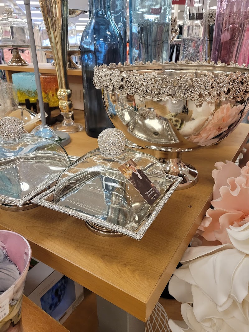 TJ Maxx Brentwood — photo 3, Brentwood, CA