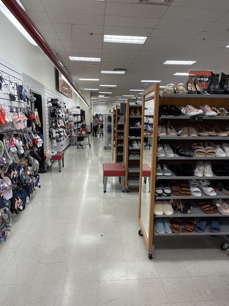 TJ Maxx Brentwood — photo 5, Brentwood, CA