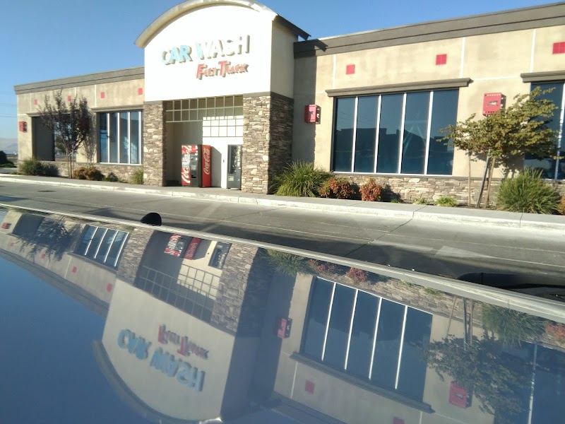 Shine On Car Wash Tracy — photo 3, Tracy, CA