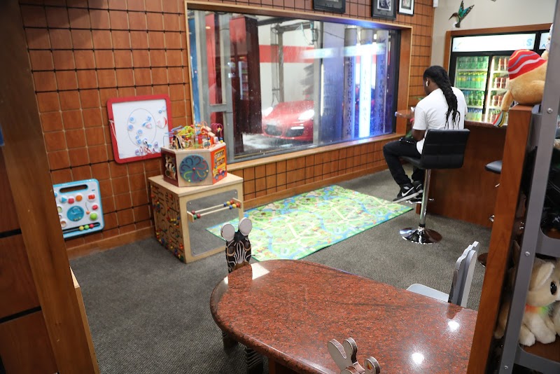 Brentwood Car Wash & Detail — photo 4, Brentwood, CA