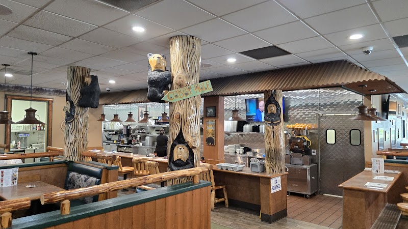 Black Bear Diner — photo 2, Sunnyvale, CA