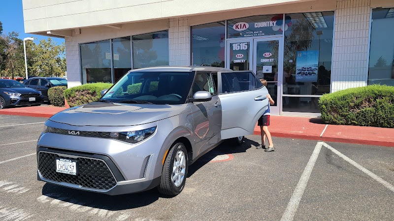 Kia Country of Manteca