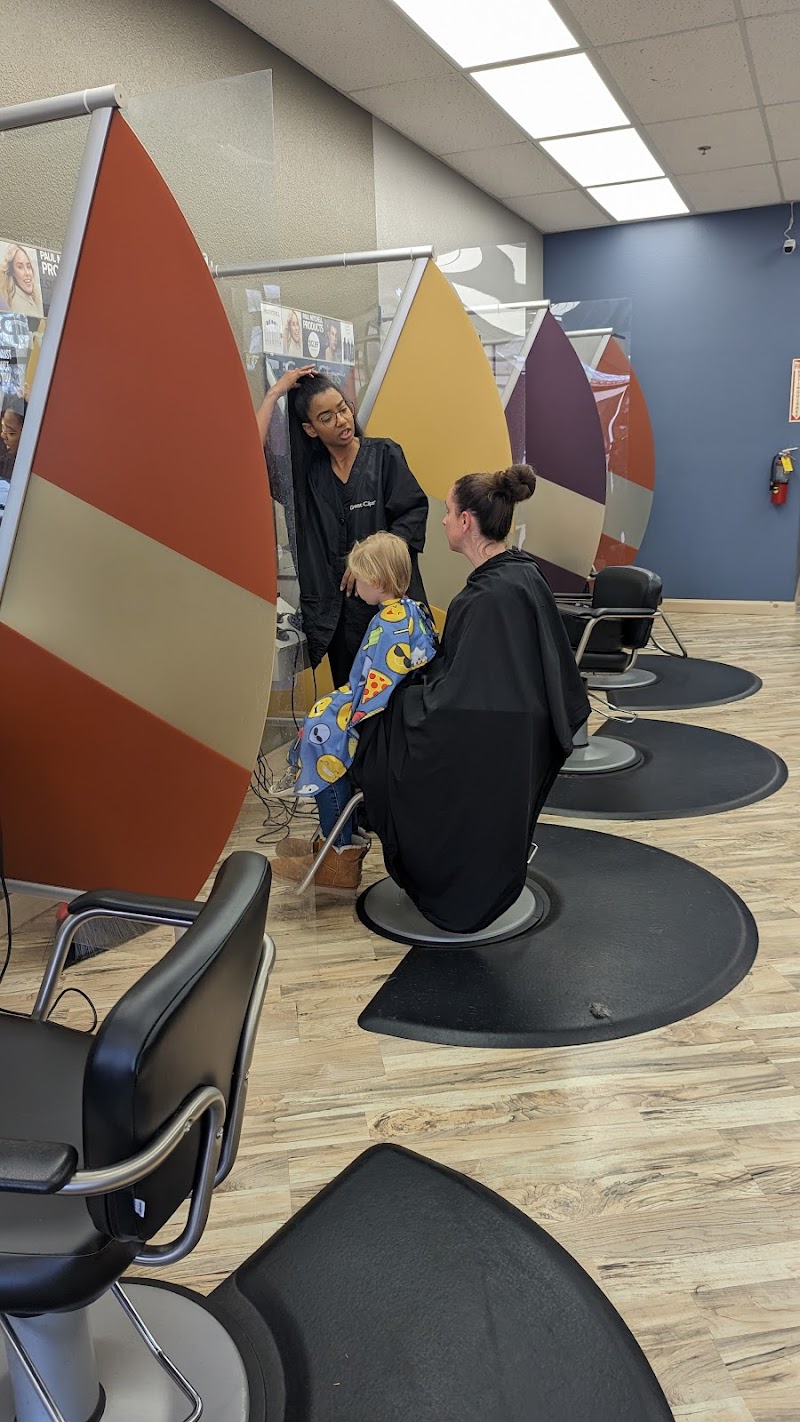 Great Clips Brentwood — photo 2, Brentwood, CA