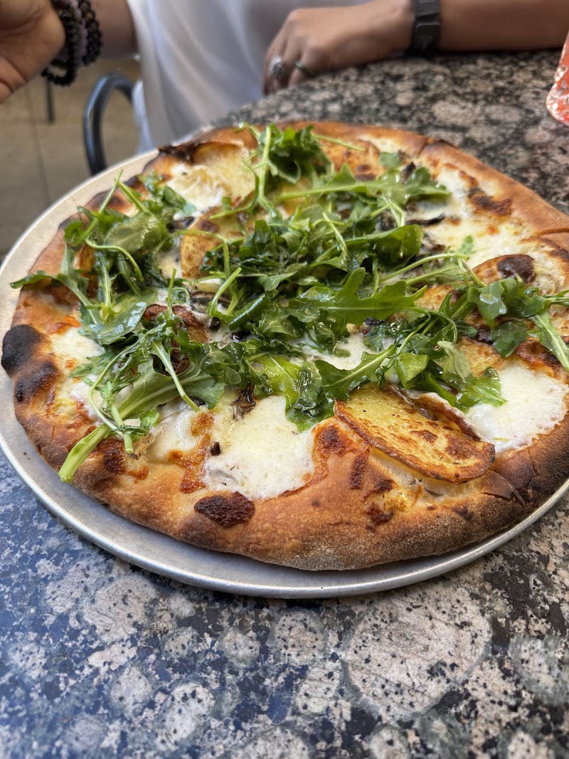 Willow Street Pizza — photo 3, San Jose, CA