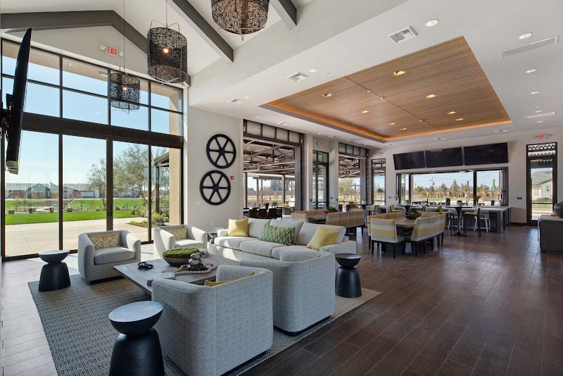 Manteca Farmers Market Collective — photo 2, Manteca, CA