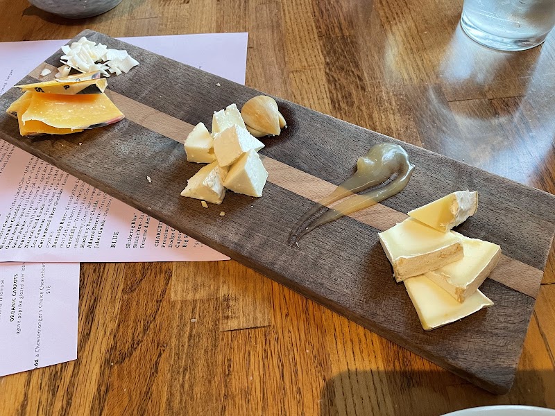 Devine Cheese and Wine — photo 5, San Jose, CA