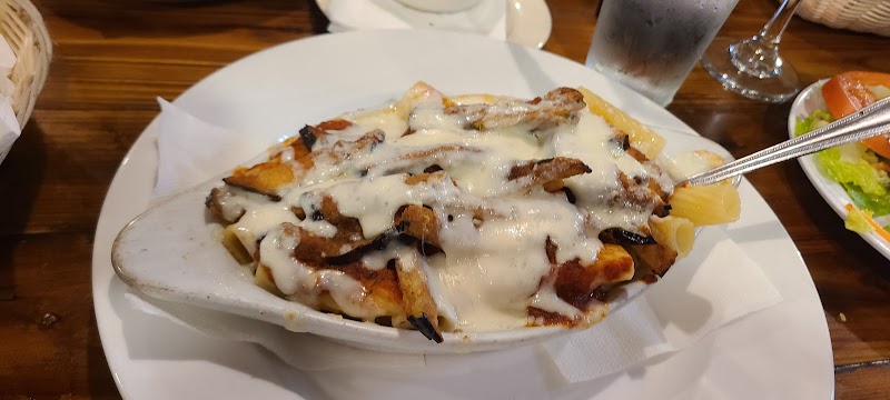 Gumba's Italian Foods Pizzaria — photo 3, Sunnyvale, CA