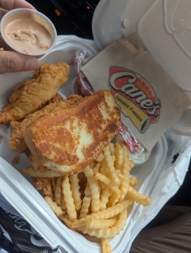 Raising Cane's Manteca — photo 4, Manteca, CA