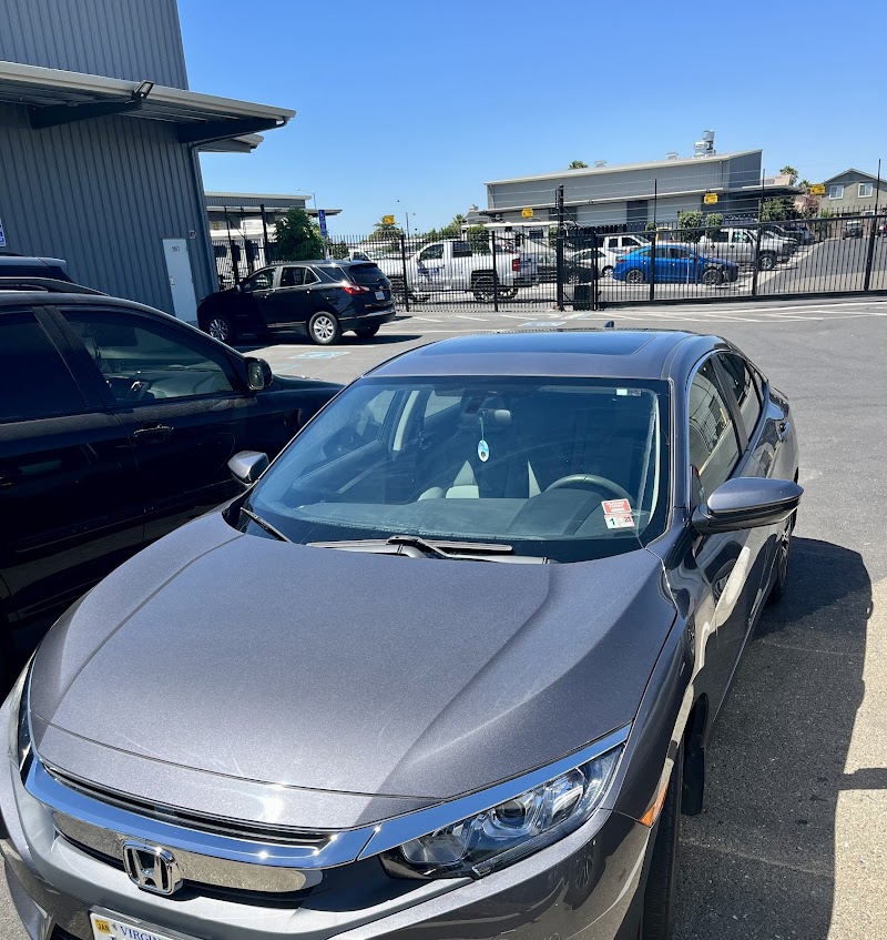 Caliber Collision Manteca