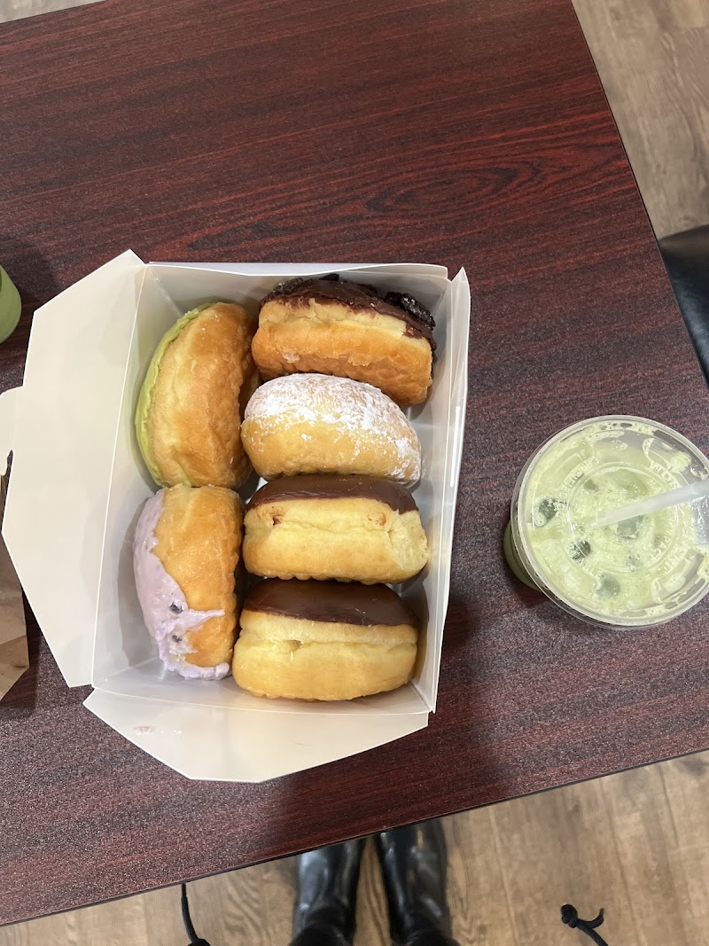 Vegan Bistro Donuts & Cafe — photo 4, San Jose, CA