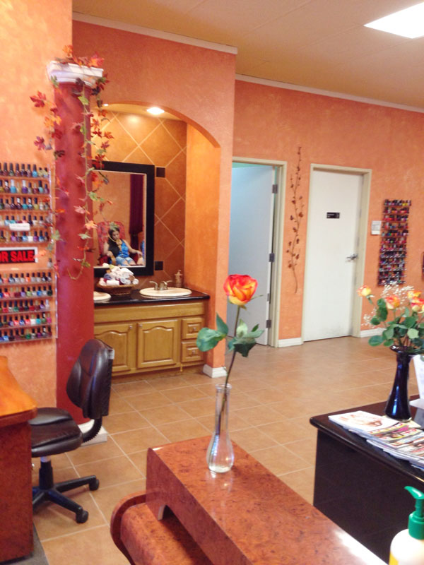 Luxe Nails & Spa Manteca — photo 3, Manteca, CA
