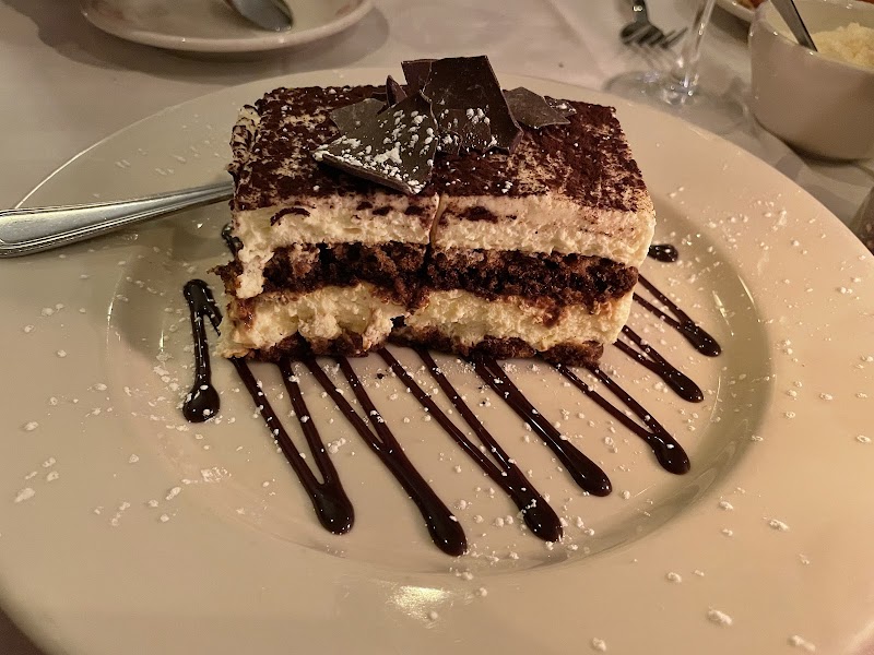 Maggiano's Little Italy — photo 5, San Jose, CA