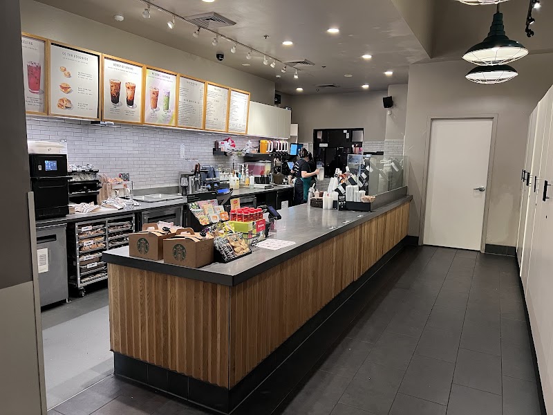 Starbucks Brentwood — photo 4, Brentwood, CA